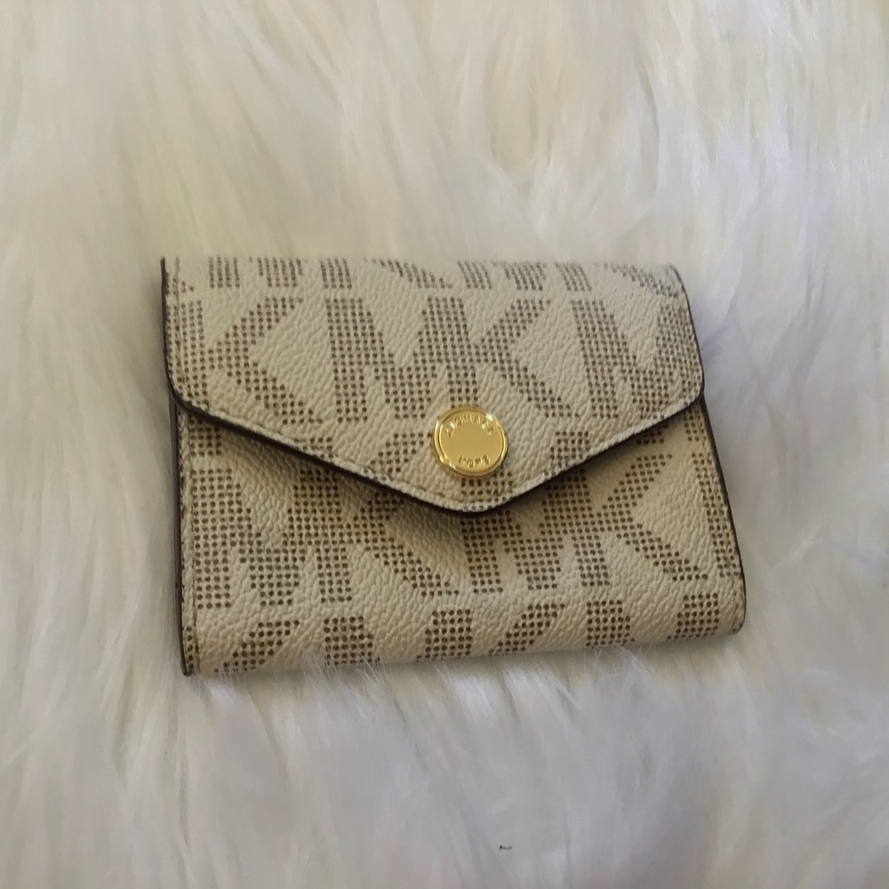 MICHAEL KORS Leather Envelope Wallet